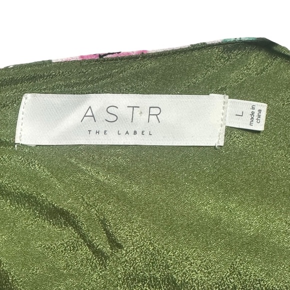 ASTR The Label Dayanara Dress Green Pink Floral Puff Sleeve Slit Maxi size Large - Picture 9 of 11